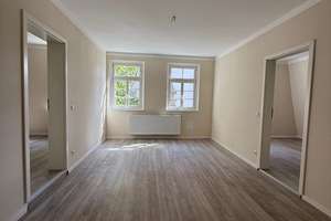 Erstbezug nach Sanierung mit EBK: Stilvolle 4-Raum-Wohnung mit geh. Innenausstattung in Stuttgart – Die vollständige Adresse der Immobilie erhältst du vom Anbieter., 70372 Cannstatt-Mitte, Stuttgart – Vorschaubild 1
