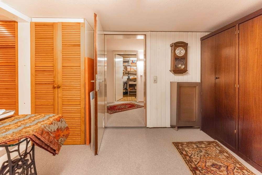 Immobilie in Alling - Top gepflegtes Reihenmittelhaus mit 4,5 Zimmern inkl. Hobbyraum, Sauna  und Garage - Bild 3