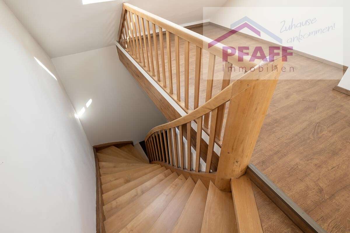 Immobilie in Gailingen am Hochrhein - Zuhause ankommen in Gailingen! Geteiltes Zweifamilienhaus mit schönem Garten + vielen Möglichkeiten - Bild 11