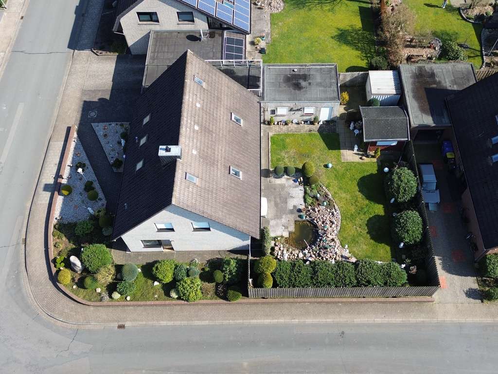 Immobilie in Cloppenburg - Gepflegtes Einfamilienhaus mit Garten in Cloppenburg zu verkaufen - Bild 2