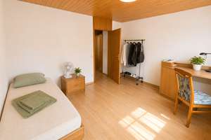 Zweifamilienhaus mit 2x Gärten und viel Platz – Die vollständige Adresse der Immobilie erhältst du vom Anbieter., 72768 Degerschlacht, Reutlingen – Vorschaubild 6