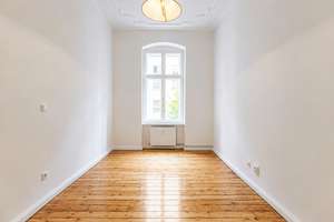 Stilvoll sanierte 2-Zi.-Altbauwohnung mit Balkon, Aufzug & Stuck in ruhiger Nebenstraße – Die vollständige Adresse der Immobilie erhältst du vom Anbieter., 13347 Wedding, Berlin – Vorschaubild 4
