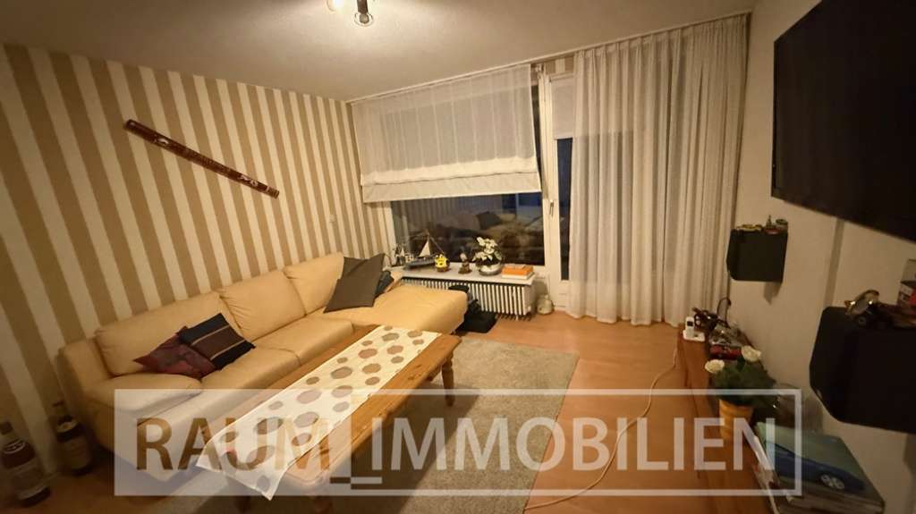 Immobilie in Herford - 2 Zimmer Wohnung mit Fahrstuhl, Schwimmbad und Sauna ...!! - Bild 3