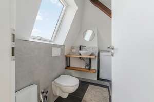 Über den Dächern von Pempelfort – Modernisierte Dachgeschosswohnung mit traumhaftem Weitblick – 40477 Pempelfort, Düsseldorf – Vorschaubild 8