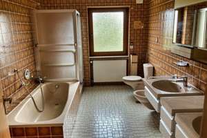 Großzügiges Einfamilienhaus mit Einliegerwohnung und Doppelgarage in Freudenberg-Oberholzklau  – Die vollständige Adresse der Immobilie erhältst du vom Anbieter., 57258 Freudenberg – Vorschaubild 18