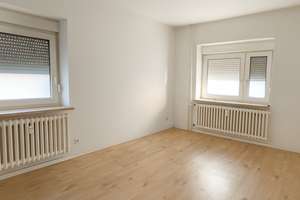 *kurzfristig verfügbar* 2 Zi-Wohnung im EG * Wohnküche & Tageslichtbad * – Steinmetzstr. 1, 47053 Hochfeld, Duisburg – Vorschaubild 1