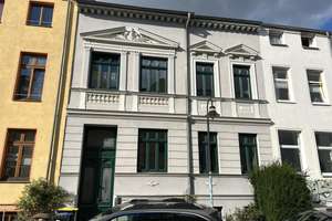 Ideal für 1- 2 Familien - Stadtmitte Rostock – Die vollständige Adresse der Immobilie erhältst du vom Anbieter., 18055 Stadtmitte, Rostock – Vorschaubild 1
