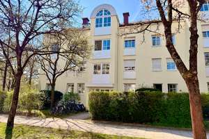 Sonnige 4-Zimmer-Wohnung mit Südloggia & Tiefgarage in ruhiger Lage von München-Pasing – Die vollständige Adresse der Immobilie erhältst du vom Anbieter., 81241 Pasing, München – Vorschaubild 17