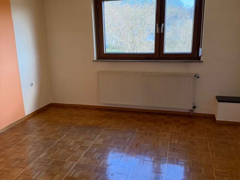 Zimmer 2 OG