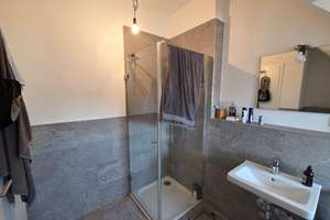 Moderne 2 Zimmer Dachgeschoss Wohnung in München-Aubing! – Die vollständige Adresse der Immobilie erhältst du vom Anbieter., 81249 Aubing-Süd, München – Vorschaubild 11