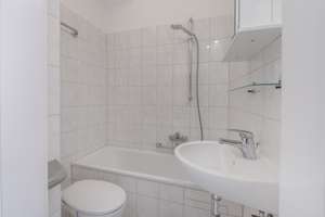 Helles Apartment mit Balkon für Student- U-Bahn Wettersteinplatz, schnelle Anbindung zur TUM – Die vollständige Adresse der Immobilie erhältst du vom Anbieter., 81547 Giesing, München – Vorschaubild 8