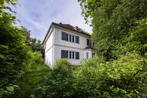 *R E S E R V I E R T * Historische Villa auf fast 3000 qm Traumgrund - weitere Bebauung möglich – Aichach-Friedberg (Kreis) – Vorschaubild 1