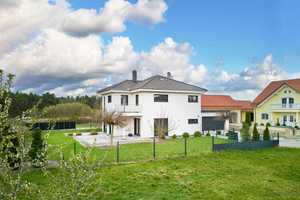 Modernes Einfamilienhaus mit höchster Energieeffizienz – Schwandorf (Kreis) – Vorschaubild 2