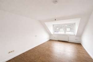 3-Zimmer Dachgeschosswohnung in Bremerhaven zu vermieten! – Ahnthöhe 15, 27572 Fischereihafen, Bremerhaven – Vorschaubild 2