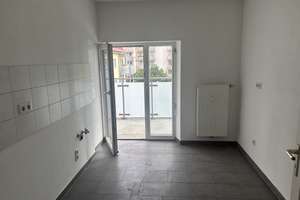Schöne 2-Zimmer-Wohnung mit Balkon, nahe Maffeiplatz! – Calvinstraße 1, 90459 Hummelstein, Nürnberg – Vorschaubild 3