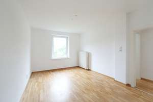 Attraktive 3 Zimmerwohnung mit Balkon und Gartennutzung an der Uerdinger Straße – Die vollständige Adresse der Immobilie erhältst du vom Anbieter., 47800 Bockum, Krefeld – Vorschaubild 6