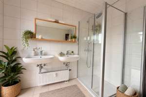 *Charmante 4-Zimmer-Dachgeschosswohnung mit Dachterrasse, Balkon und zusätzlichem Bühnenbereich* – Auerbachstraße 10, 74074 Heilbronn, Heilbronn – Vorschaubild 5