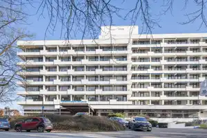 Zwei-Zimmer-Wohnung im Maritim mit Blick auf die Kieler Förde – Kiel – Vorschaubild 6