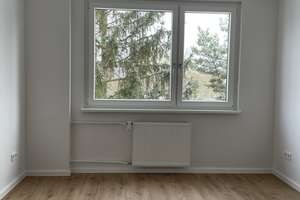 2 Zimmer mit Einbauküche und Balkon – Päwesiner Weg 14C, 13581 Wilhelmstadt, Berlin – Vorschaubild 5