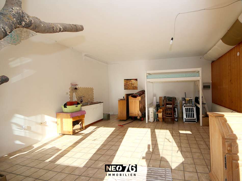 EG - ehemaliger Imbiss-Raum