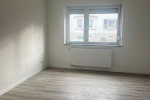 Familienidylle in modernem Glanz - Ihr neues Zuhause in Wadgassen – Die vollständige Adresse der Immobilie erhältst du vom Anbieter., 66787 Wadgassen – Vorschaubild 2