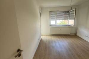 Schöne 2-Zimmer-Wohnung mit zwei Balkonen in Mannheim – Die vollständige Adresse der Immobilie erhältst du vom Anbieter., 68167 Schwetzingerstadt/Oststadt, Mannheim – Vorschaubild 1