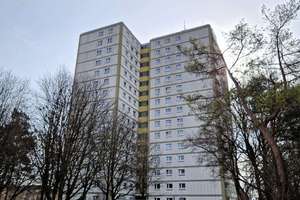 Modernisiertes Investment mit hoher Rücklage - barrierefrei, mit Lift - OHNE KÄUFERPROVISION – Die vollständige Adresse der Immobilie erhältst du vom Anbieter., 80933 Lerchenau-Ost, München – Vorschaubild 6