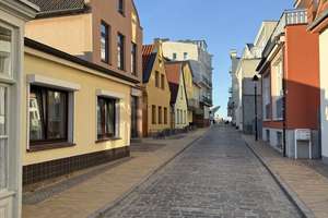 Gelegenheit am Meer: Mehrfamilienhaus in Warnemünde, 150m zum Strand + Provisionsfrei zu verkaufen – Die vollständige Adresse der Immobilie erhältst du vom Anbieter., 18119 Seebad Warnemünde, Rostock – Vorschaubild 4