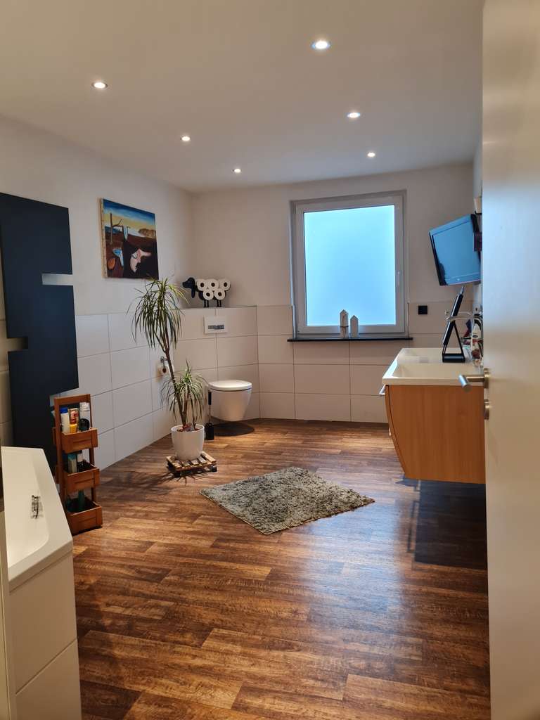 Immobilie in Aßlar - Exklusives Einfamilienhaus in Aßlar-Werdorf- viel Platz für die große Familie - Bild 4