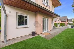 IHR NEUES ZUHAUSE MIT WÄRMEPUMPE – MODERN, GEMÜTLICH & FAMILIENFREUNDLICH – Die vollständige Adresse der Immobilie erhältst du vom Anbieter., 14624 Dallgow-Döberitz – Vorschaubild 2