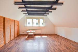 Familienfreundliches EFH mit Kamin, großer Terrasse und idyllischem Garten in ruhiger Lage – Die vollständige Adresse der Immobilie erhältst du vom Anbieter., 42651 Solingen-Mitte, Solingen – Vorschaubild 14