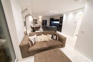 Luxuriöse, teilmöblierte 3-Zimmer-Wohnung in Köln-Bickendorf – Max-Fremery-Straße 8, 50827 Bickendorf, Köln – Vorschaubild 2