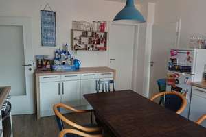 Helles WG - Zimmer in netter 4er WG