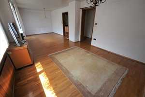 Reihenendhaus mit viel Platz für Ihre Familie oder als 2-FH oder als Mehrgenerationenhaus – Reutlingen (Kreis) – Vorschaubild 4