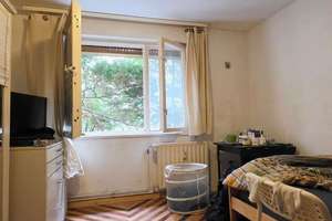 Bezugsfreie 3-Zimmer-Wohnung im HP mit Stellplatz und Parkett im Schöneberger Winterfeldt-Kiez! – 10781 Schöneberg, Berlin – Vorschaubild 4