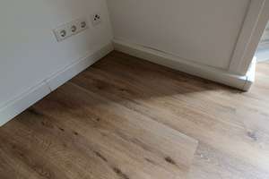 S-West - Neu renoviert! Große 3-Zimmer-WHG mit EBK u. kleinem Balkon 2.OG – Reinsburgstr. 150, 70197 Rotebühl, Stuttgart – Vorschaubild 26