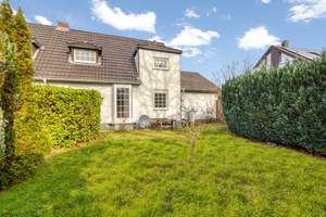 Wohnen am Königsforst – 4,5 Zimmer, Südgrundstück & 3 Garagen