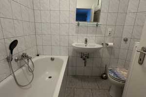 Nähe Uni, schöne, bezugsfertige 2 Zi-Whg, KDB 49,5qm – Ronsdorferstraße 85, 42119 Wuppertal – Vorschaubild 8