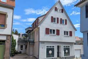 Saniertes MFH: attraktive Anlageimmobilie mit 5 Einheiten