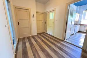 Charmante 3-Zimmer-Altbauwohnung mit 3 m Deckenhöhe & grünem Innenpark in Berlin – Die vollständige Adresse der Immobilie erhältst du vom Anbieter., 14199 Schmargendorf, Berlin – Vorschaubild 7