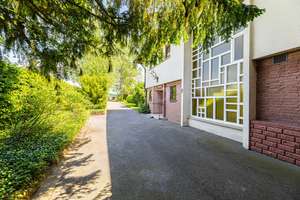 Einzigartiges, parkähnliches Anwesen mit Villa, Poolhaus und Einfamilienhaus – Die vollständige Adresse der Immobilie erhältst du vom Anbieter., 96476 Bad Rodach – Vorschaubild 19