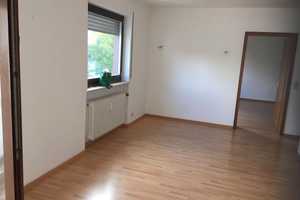 Wohnung 3 ZKB, Balkon + grossz. Kellerraum geeignet für Büro oder Sport mit Garage – Stadtverband Saarbrücken (Kreis) – Vorschaubild 4