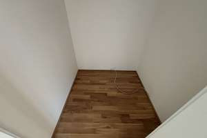 Exklusive 3-Zimmer-Erdgeschosswohnung in Rheinlage von Mainz-Weisenau – Die vollständige Adresse der Immobilie erhältst du vom Anbieter., 55130 Weisenau, Mainz – Vorschaubild 9