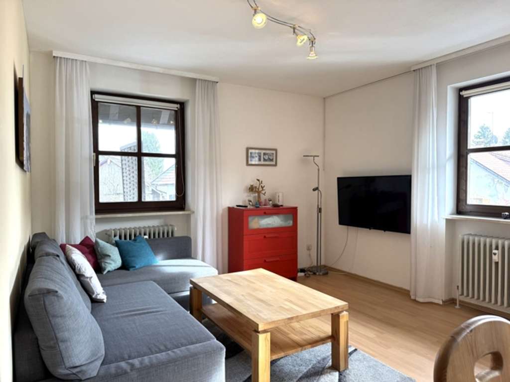 Immobilie in Bad Kohlgrub - Bad Kohlgrub - helle Wohnung mit zwei Balkonen und Bergblick - Bild 2