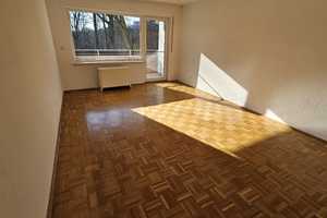 Gut geschnittene Zweiraumwohnung mit ca. 61 m² Wohnfläche und Balkon mit Blick ins Gr – Essen – Vorschaubild 3