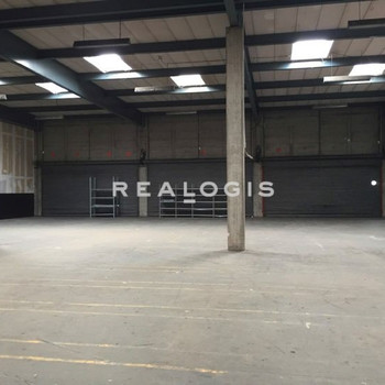 Lübeck, ca. 2.925 m² gedämmte Hallenfläche zu vermieten