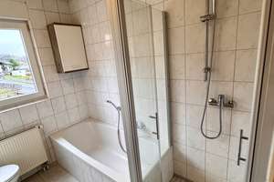 Doppelhaushälfte in Bestlage „Mieten und einziehen“ – Sophienstr. 52a, 64711 Erbach – Vorschaubild 2
