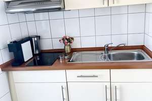 Helle 2-Zimmer Wohnung mit Balkon im 3. OG in Köln Altstadt – An Sankt Agatha 31, 50667 Altstadt/Nord, Köln – Vorschaubild 9