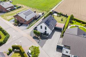 Modernes Einfamilienhaus (Baujahr 2020) mit Pool, Doppelgarage und PV-Anlage in Wegberg-Klinkum – Die vollständige Adresse der Immobilie erhältst du vom Anbieter., 41844 Wegberg – Vorschaubild 7