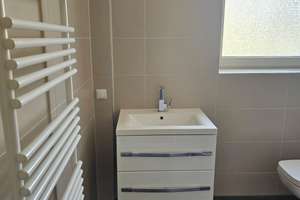 Gepflegte 2 Zimmerwohnung mit Sonnenbalkon und Tageslichtbad - 0172-3261193 – Die vollständige Adresse der Immobilie erhältst du vom Anbieter., 13581 Spandau (Ortsteil), Berlin – Vorschaubild 13
